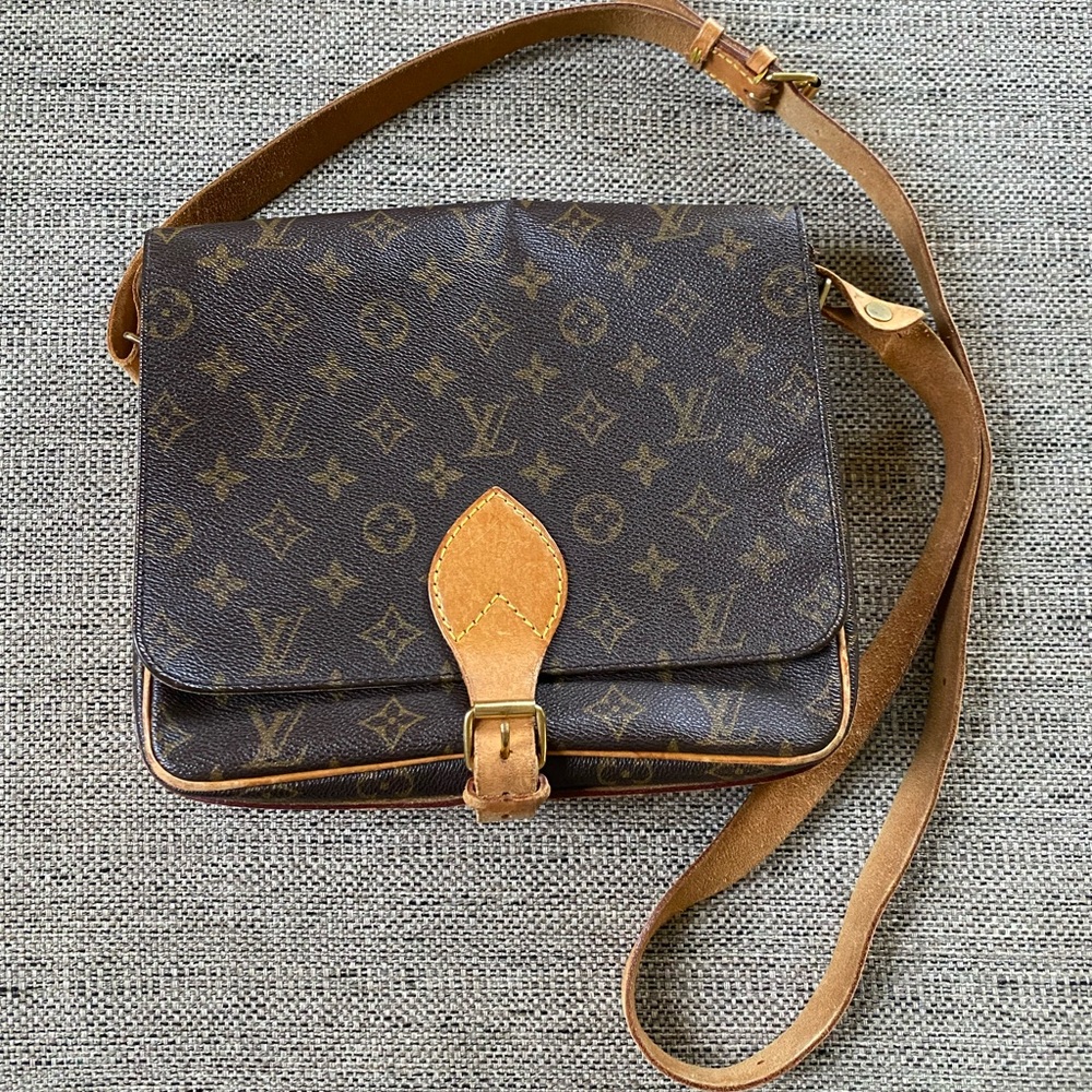 Authentic Louis Vuitton Cartouchiere GM